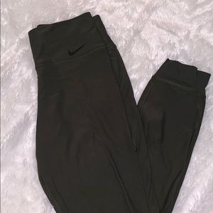 NIKE SPANDEX LEGGINGS